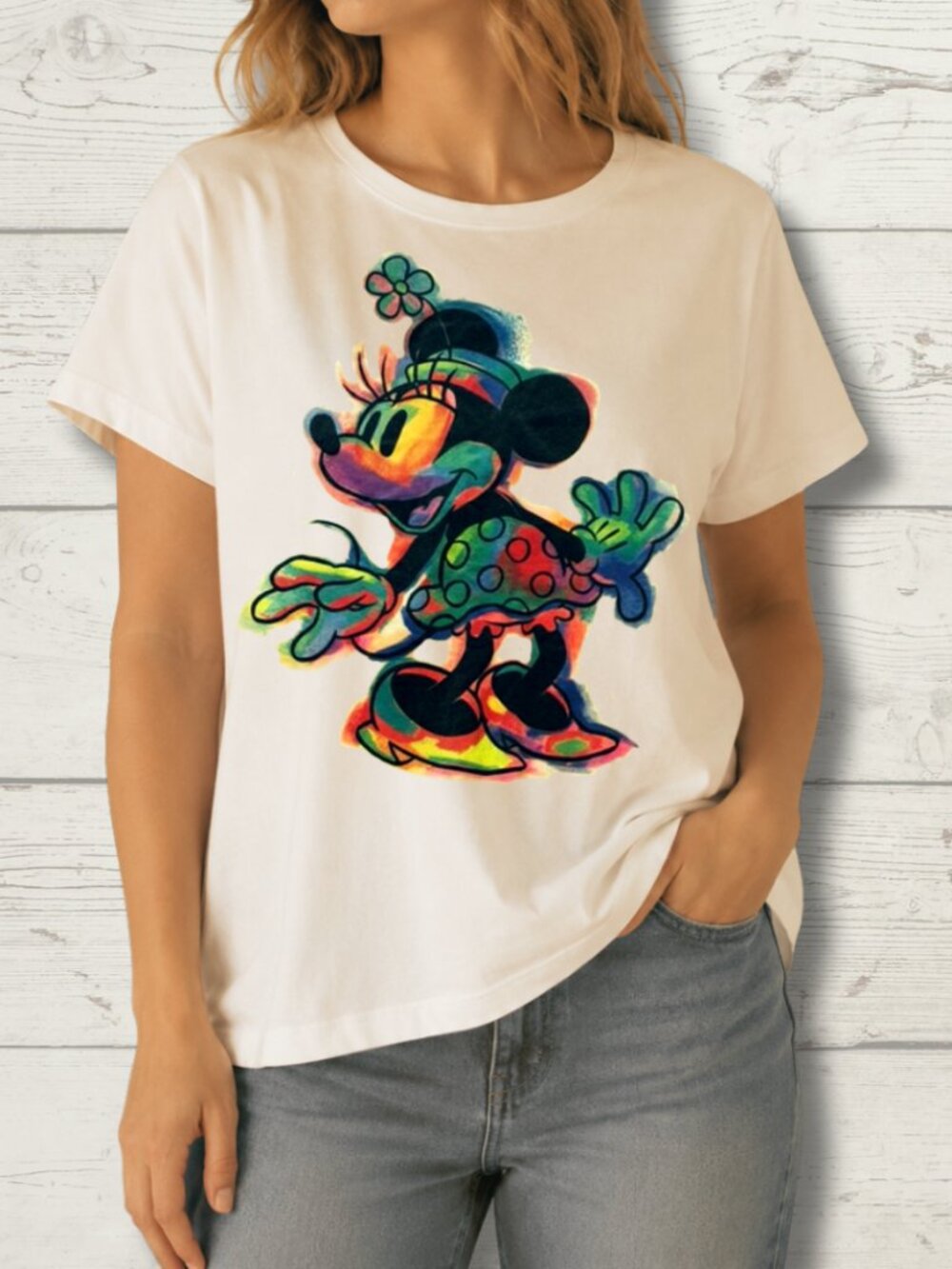 Disney Store Minnie Mouse Graphic T-Shirt – Women’s XL – Off-White – 100% Cotton